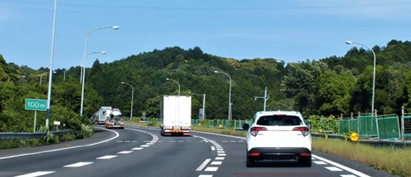 車間距離の取り方(高速道路の走り方)